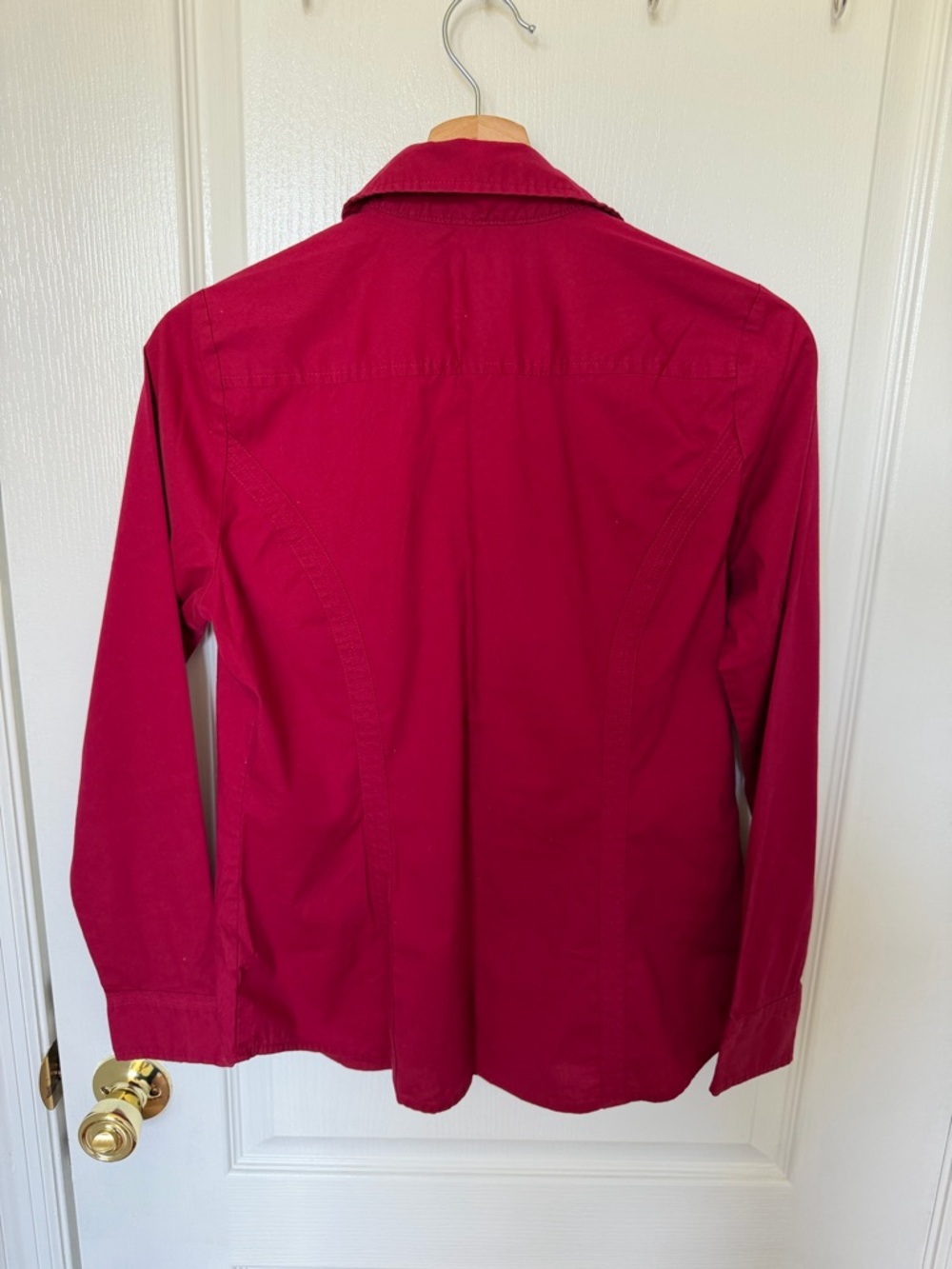 Express Women's Dark Red Button-Down Shirt - Picture 3 of 5